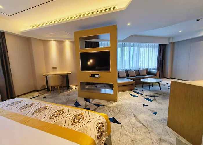 Ru Yuan Fu Yi Hotel Disney Store